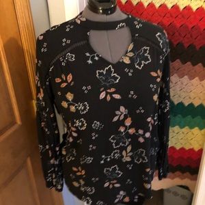 MAURICES top with high collar.